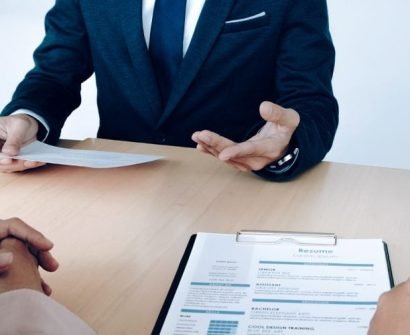 تعرف على اسئلة المقابلة الشخصية للكلية التقنية العالمية لعلوم الطيران